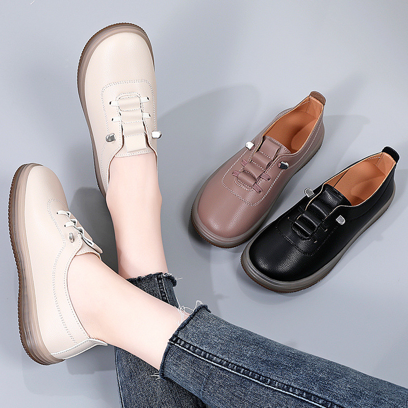 Malé kožené topánky pre ženy, nové topánky pre matky z roku 2025, mäkké kožené čierne pracovné topánky, pravé kožené ležérne topánky, protišmykové ploché jednovrstvové topánky pre ženy