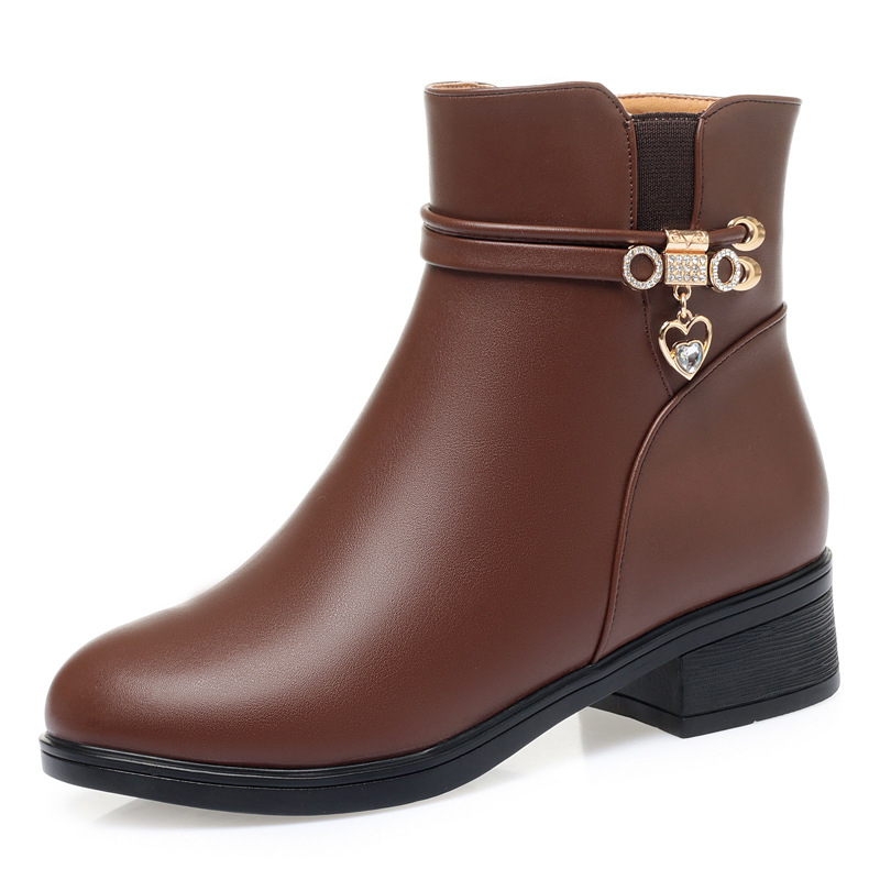 Γυναικεία χειμωνιάτικα παπούτσια με βαμβακερή επένδυση 2023, φθινοπωρινά και χειμωνιάτικα, μεσήλικες, κοντές μπότες με μαλακό πάτο, φλατ δερμάτινα παπούτσια, μοντέρνα casual μπότες με φλις επένδυση