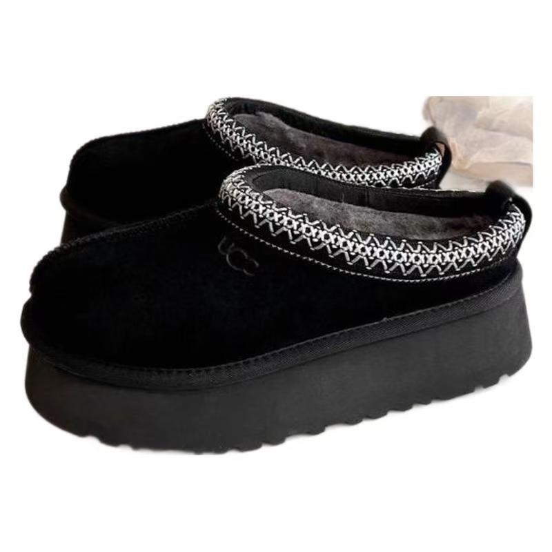 2025. gada jauni, sabiezināti un samta, liela izmēra, moderni, silti, uzvelkami, puszābaki kokvilnas apavi, sieviešu sniega zābaki, ārējās tirdzniecības dropshipping