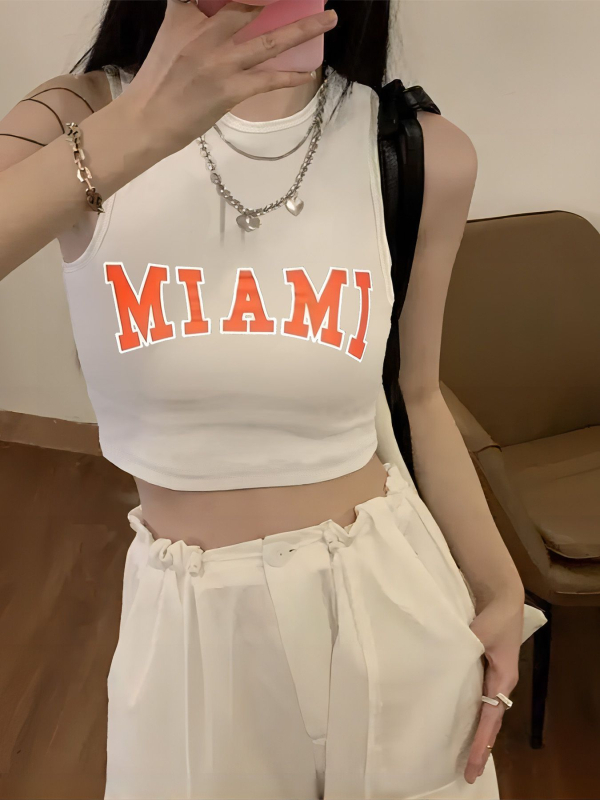 Qiduo Európsky a americký horúci štýl krátkeho topu Y2K cezhraničné leto nový okrúhly výstrih bez rukávov sladký a pikantný tielko v štýle Harajuku