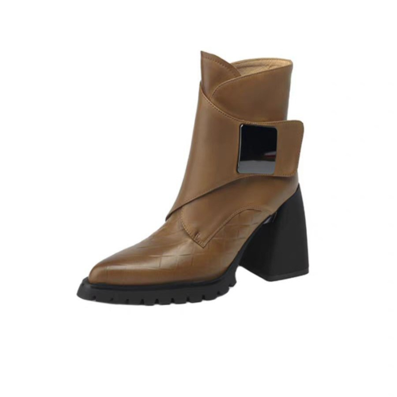 Jesenné a zimné nové kožené malé pánske čižmy s hrubým podpätkom a zvyšujúcou výšku, univerzálne martinské čižmy v retro britskom štýle so špicatou špičkou