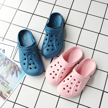 2023 Καλοκαιρινά νέα γυναικεία σανδάλια με τρύπες για υπαίθριες δραστηριότητες, αναπνεύσιμα παπούτσια κήπου για ζευγάρια, παπούτσια για παρασυρόμενα παπούτσια νοσοκόμας χονδρικής