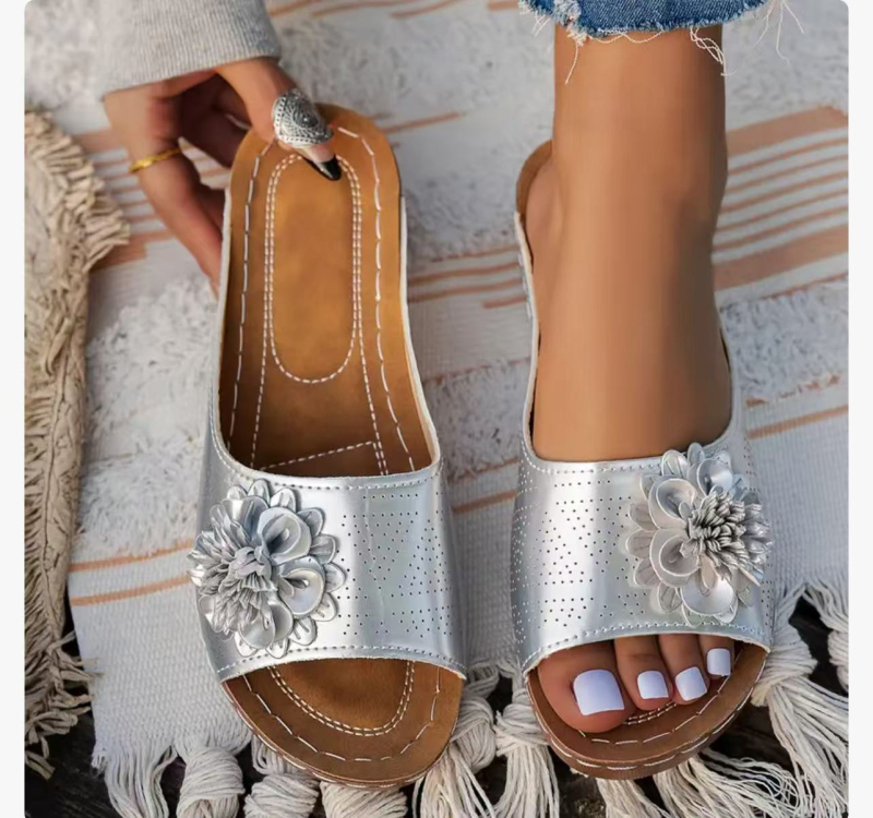 Jugoistočne Azije, vanjska trgovina, plus veličine, debelo dno, šuplje papuče za žene, prekogranične, otvorene prste, cvjetne sandale na klin za plažu