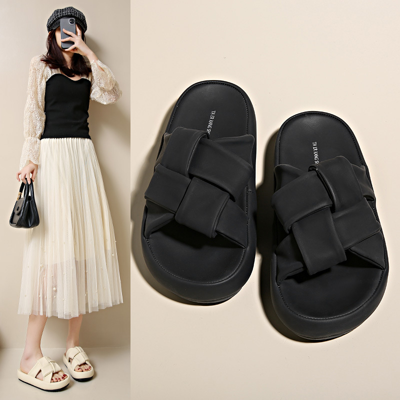 Sandale s mekim potplatom za žene, nove ženske papuče s debelim potplatom za ljeto 2025., visoke sandale za plažu, ležerne japanke s debelim potplatom