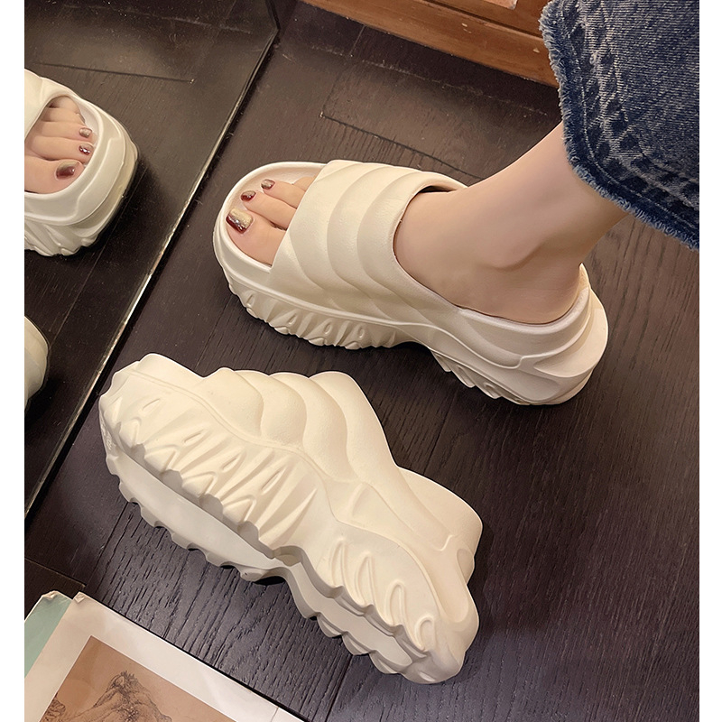 Nové papuče na vysokom podpätku 2024, nová móda, hrubé dno, internetové slávne papuče, 10 cm, dámske papuče, vrchné oblečenie