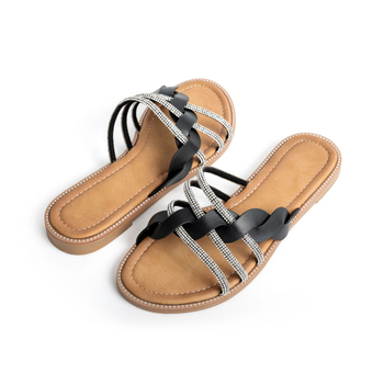 raktáron Papucsok Női nyári európai és amerikai plus size felsőruházat Strasszos keresztpántos szandálok Lapos szárú tengerparti papucsok Strandcipők