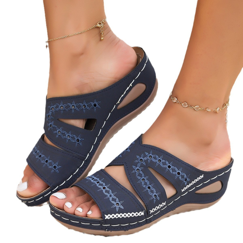 2024 Nové európske a americké žabky vo veľkých veľkostiach, africké sandále, ležérne, ľahké, na kline, skladom