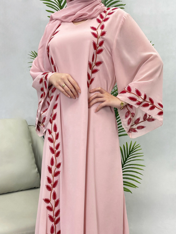 Lähis-Ida Dubai Türgi moetänava šifoonist roosa ümara kaelusega taimemustriga tikitud pikk kleit