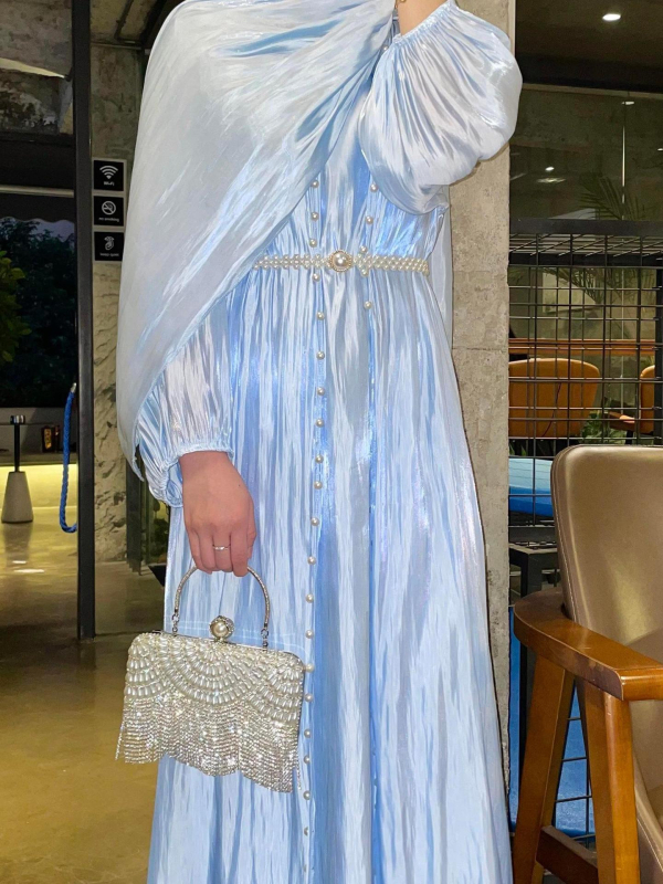 Határokon átnyúló külkereskedelem Női ruházat Muszlim ruházat Fényes fonal Népszerű ruhaköntös Közel-keleti európai és amerikai estélyi ruha