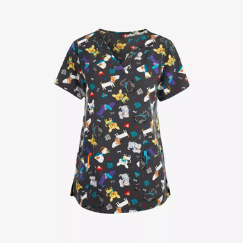 Dámske tričko s krátkym rukávom a cezhraničným predajom z Európy a Spojených štátov, oblečenie pre zdravotné sestry s malým vzorom, výstrihom do V a malým vzorom, pohodlné, s krátkym rukávom