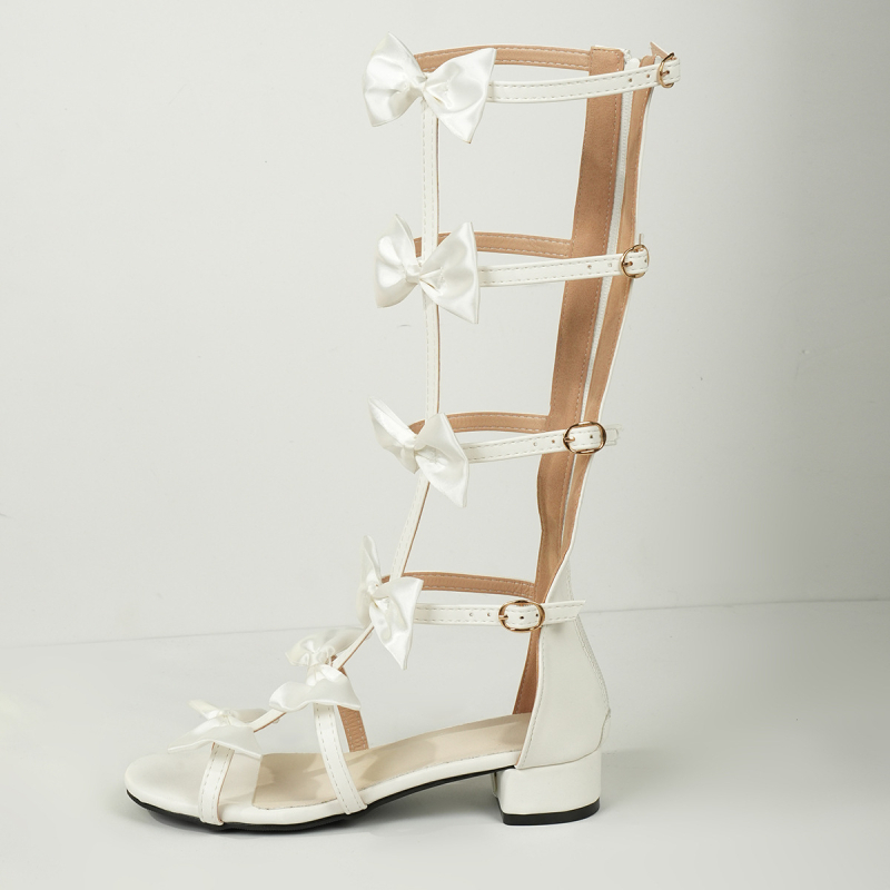 Tarpvalstybinė užsienio prekyba, Europos ir Amerikos mados, saldūs kaspinai, ilgi vamzdeliai, romėniškos basutės, aukštakulniai, stori kulniukai, vasariniai moteriški batai