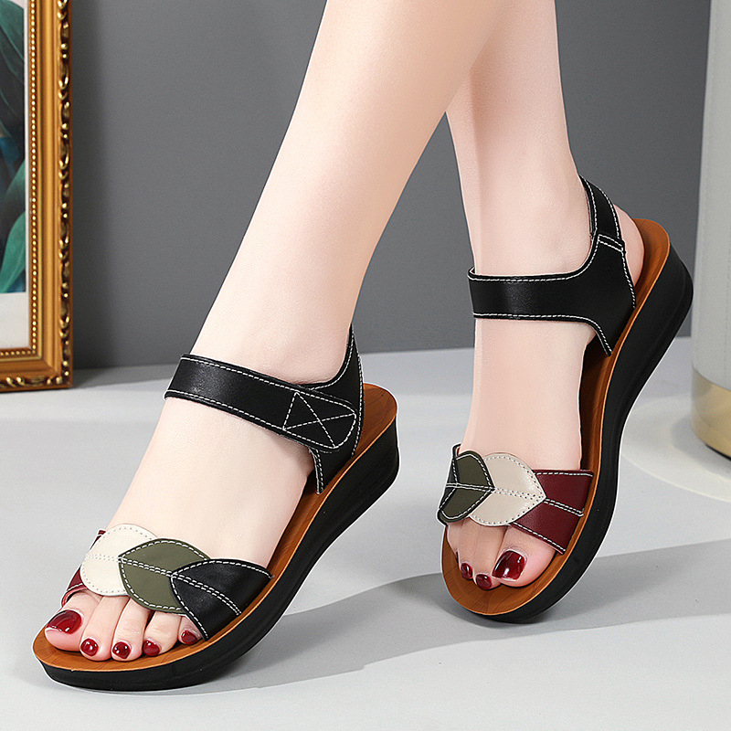 Prekogranične plus veličine 2025 nove ljetne vanjske sandale, ženske modne sandale u skladu boja, ležerne ženske cipele 36-43