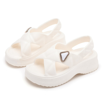 Naistele mõeldud mereäärsed sussid, vihmaseks ilmaks mõeldud sussid, märjaks veeks sobivad sussid