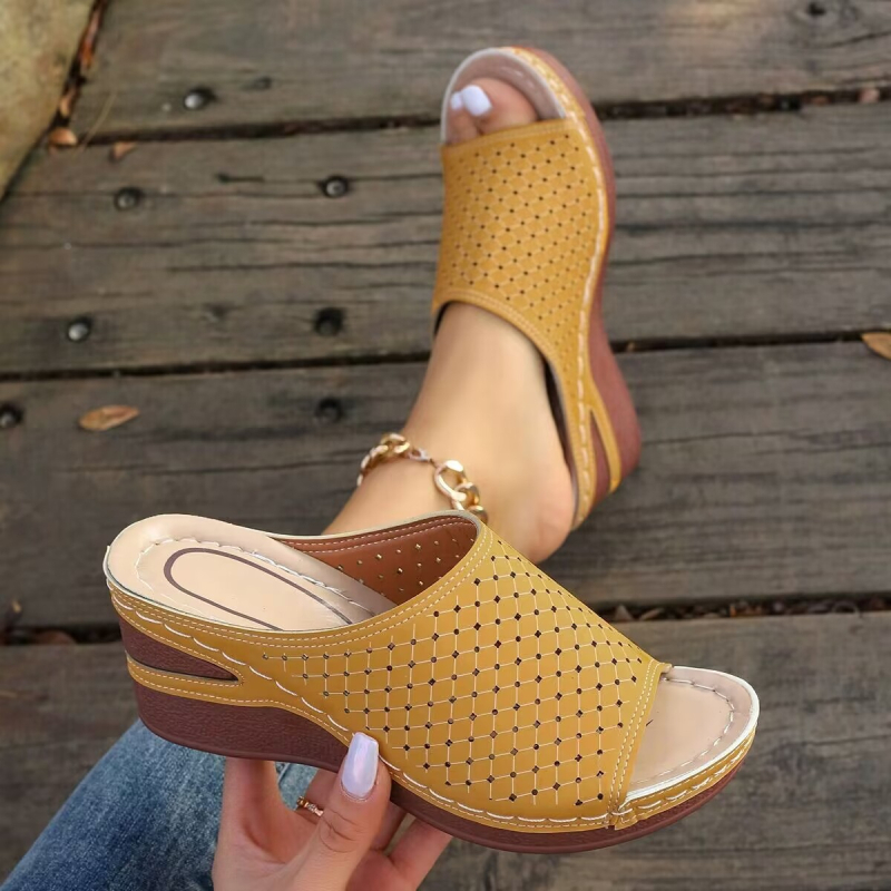 Sandale europene și americane pentru femei, dimensiuni mari, cu toc plat, vară, noi, cu gură de pește, decupate cu laser, pantofi pentru femei, îmbrăcăminte exterioară, papuci transfrontalieri, export pentru femei