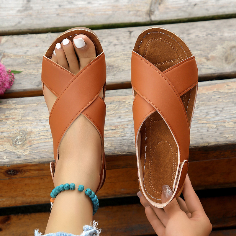 Dámske sandále v zahraničnom obchode, plus size, dámske topánky 2025, letné a jesenné nové európske a americké plážové topánky pre ženy