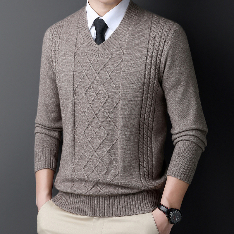 Iarnă nouă pentru bărbați, pulover cu guler inimă de pui, guler înalt, tricotaje casual jacquard retro cald cu guler în V, cămașă de bază pentru bărbați