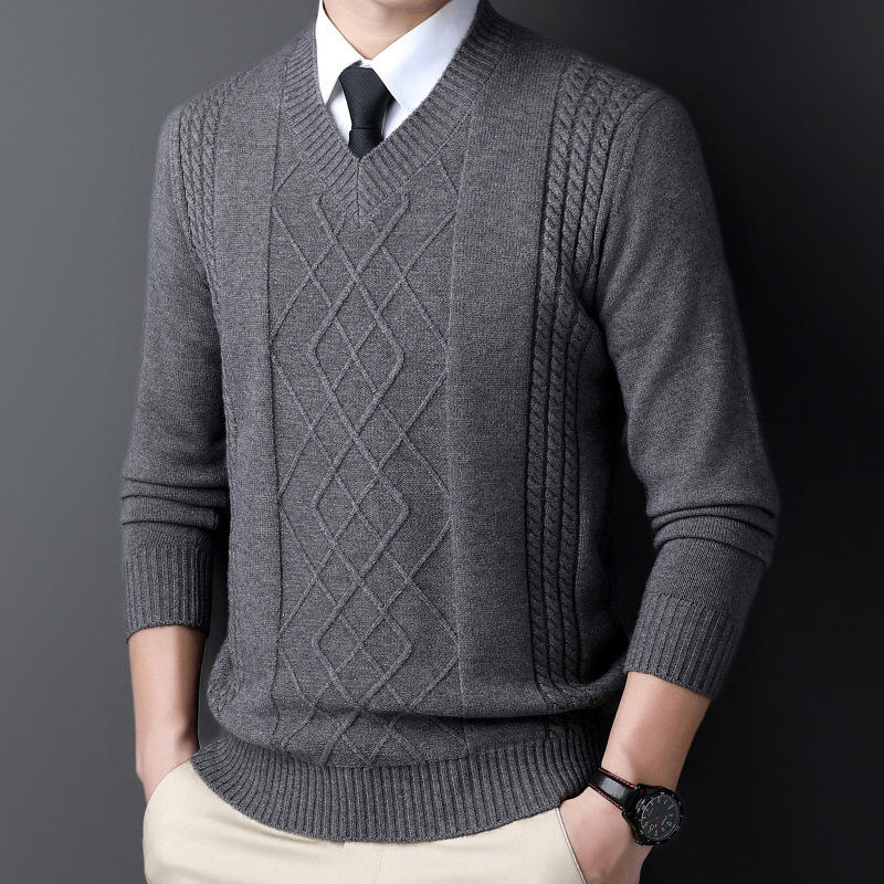 Iarnă nouă pentru bărbați, pulover cu guler inimă de pui, guler înalt, tricotaje casual jacquard retro cald cu guler în V, cămașă de bază pentru bărbați