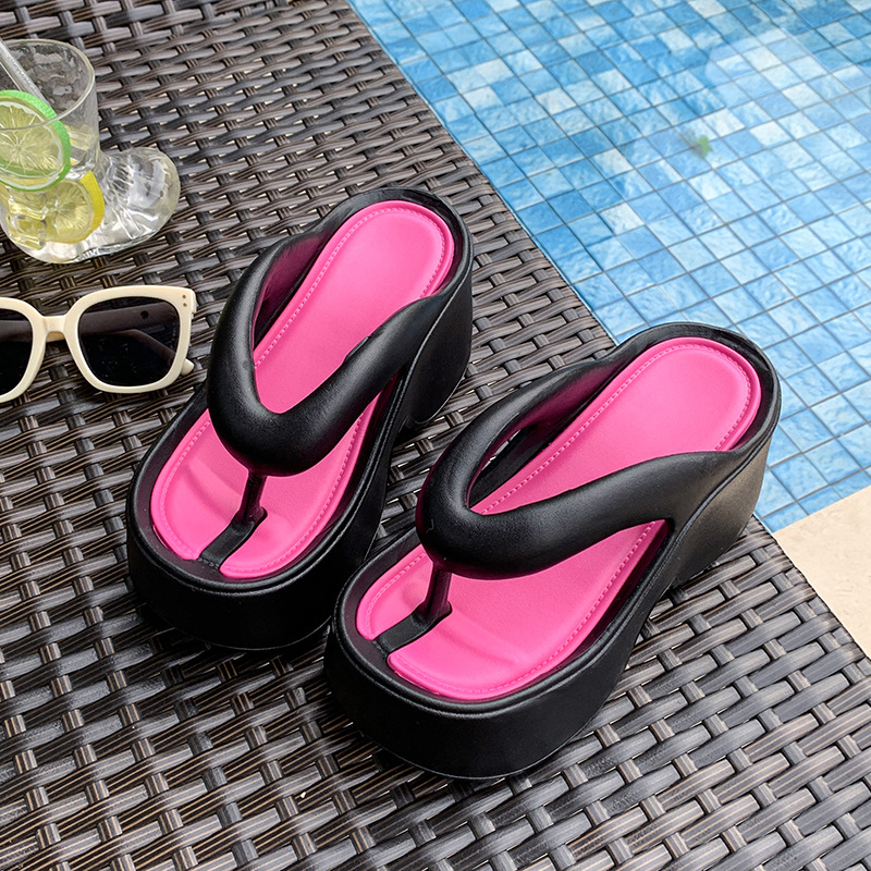 2025 Flip-flop-uri noi cu talpă groasă Eva pentru îmbrăcăminte de vară pentru femei, pantofi cu platformă antiderapantă la modă, versatil, vânzare cu ridicata de celebrități pe internet