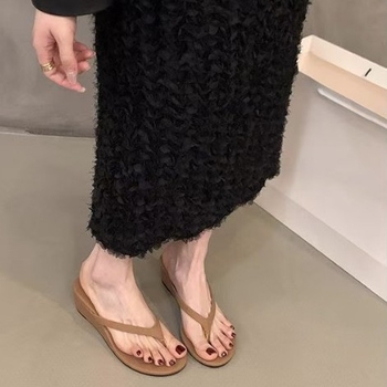 Νέας Στυλ Γαλλικές Σαγιονάρες 2025 με Καλοκαιρινά Τακούνια Πλατφόρμας, Γυναικεία Παπούτσια για Εξωτερική Χρήση, Μικρά Σανδάλια, Ψηλοτάκουνα Σανδάλια