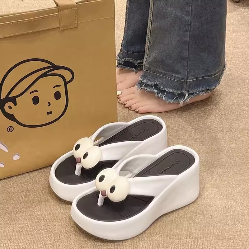 Sandale la modă pentru femei, vara 2024, stil nou, drăguțe, cu talpă groasă și toc înalt, cu clips, sandale antiderapante pentru plajă