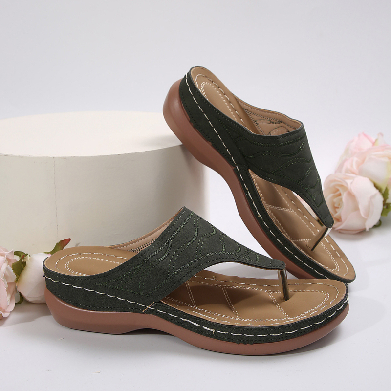 „Wish“ sandėlyje esantys moteriški batai, vasariniai, nauji romėniško stiliaus sagtimi moteriški sandalai, užsienio prekybos, 43 dydžio, pu basutės.