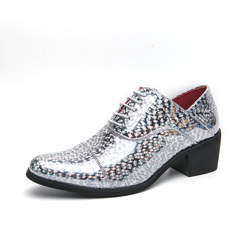 Pantofi din piele cu toc înalt pentru bărbați, mărime plus, pentru primăvara și toamna 2024, stil nou, creștere a înălțimii exterioare cu 6 cm, pantofi la modă pentru club de noapte