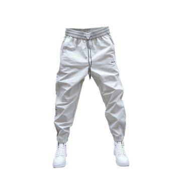 Bărbați vara 2025 pantaloni casual de culoare solidă, cu elastic, jogger blugi la modă, stil coreean, slim fit, pantaloni conici