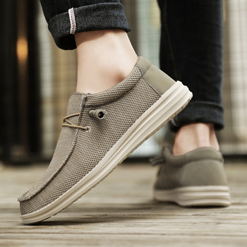 Väliskaubanduse pluss-suurus 50 meeste mokassiinid, lendava kootud võrgust vabaajajalatsid, piiriülesed libisevad ja kerged isakingad, sõidukingad