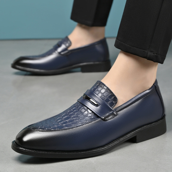 2025 Παπούτσια εξωτερικού εμπορίου διασυνοριακών αγορών Amazon Χονδρική πώληση καινούριων ανδρικών δερμάτινων παπουτσιών 46 Σετ εργασίας, μέγεθος ποδιού ανδρικών παπουτσιών 47