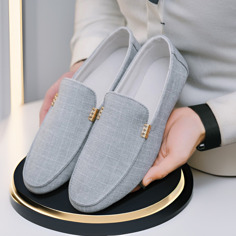 Doug Shoes 2024 Letné látkové topánky Pánske ležérne topánky Britské univerzálne lenivé plátené topánky Nazúvacie topánky pre väčšie veľkosti Pánske topánky