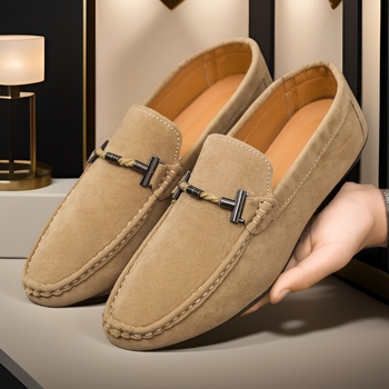 Férfi plus size cipők őszi új flanel laza cipők koreai lélegző puha talpú bebújós határokon átnyúló férfi cipők divatos