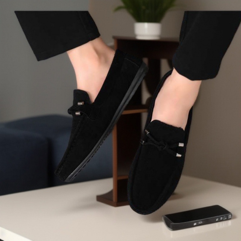Férfi plus size cipők őszi új flanel laza cipők koreai lélegző puha talpú bebújós határokon átnyúló férfi cipők divatos