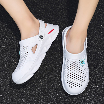 7979 Suvised õõnsad hingavad auguga kingad, ülerõivad, reisimiseks mõeldud vabaaja rannasandaalid, moodsed labavarvastega aiakingad