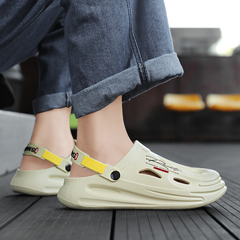 Καλοκαιρινές ανδρικές παντόφλες Baotou Hollow για εφήβους για το σπίτι, τσόκαρα με χοντρή σόλα, σανδάλια και παντόφλες για την παραλία