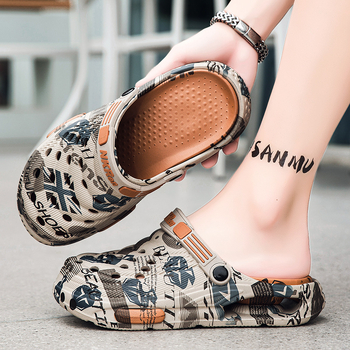 Croc Shoes Ανδρικά Παπούτσια 2025 Νέα Καλοκαιρινά Εξωτερικά Ρούχα Αντιολισθητικά Σανδάλια Διασημοτήτων Baotou Διπλής Χρήσης για Οδήγηση Παντόφλες