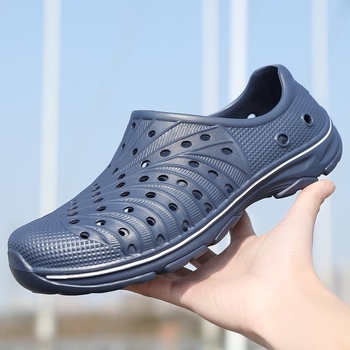 Διασυνοριακά 2025 Νέα Αναπνεόμενα Τσόκαρα Καλοκαιρινά Εξωτερικά Σανδάλια με Δάχτυλα Παραλίας Ανδρικά Slip-On Χονδρική