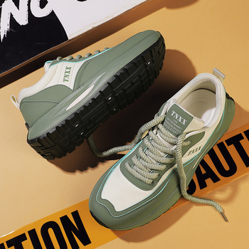 Vairumtirdzniecības vīriešu jauni, elpojoši, Forrest Gump apavi pusaudžiem, biezi apakšā, moderni apavi, AliExpress, pārrobežu sprādzienu sporta ikdienas apavi