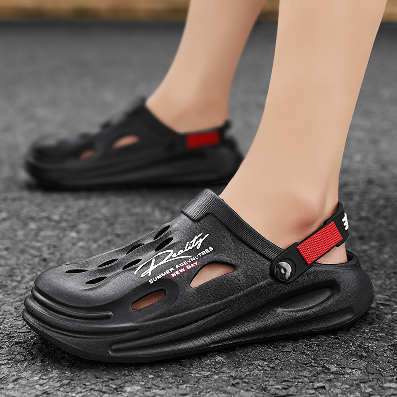 Határokon átnyúló lyukas cipők 2025 nyári új stílusú baotou üreges tengerparti strandszandálok és papucsok kültéri vastag talpú irodai cipők