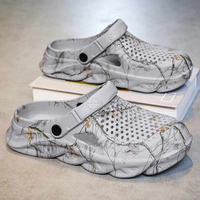 Nové pánske letné dreváky s uzavretou špičkou z roku 2025 na outdoorové nosenie, plážové sandále, ležérne a módne