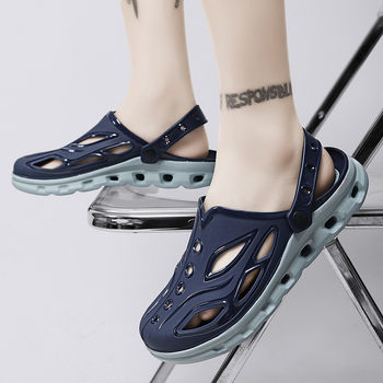 Νέα παπούτσια τρυπών ποιότητας EVA υψηλής γυαλισμένης επιφάνειας TPU ζελέ, ανδρικά διασυνοριακά μεγάλα παπούτσια μεγέθους spot χονδρικής