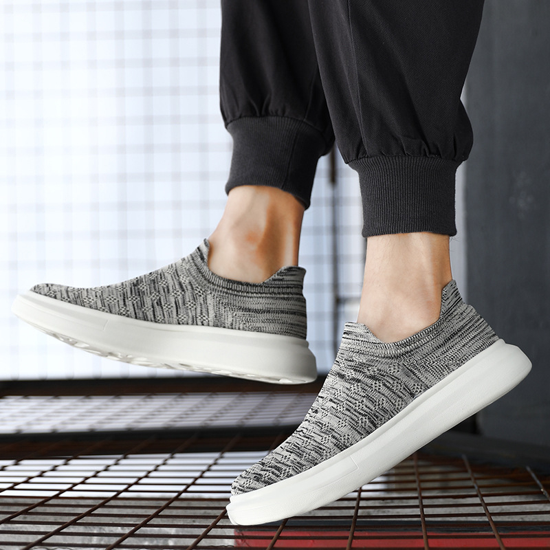 Pantofi sport ultra-ușori pentru bărbați, de primăvară și vară 2022, transfrontalieri, sport, agrement, țesături, respirabili, ușori, pentru alergare, comerț exterior, șosete negre
