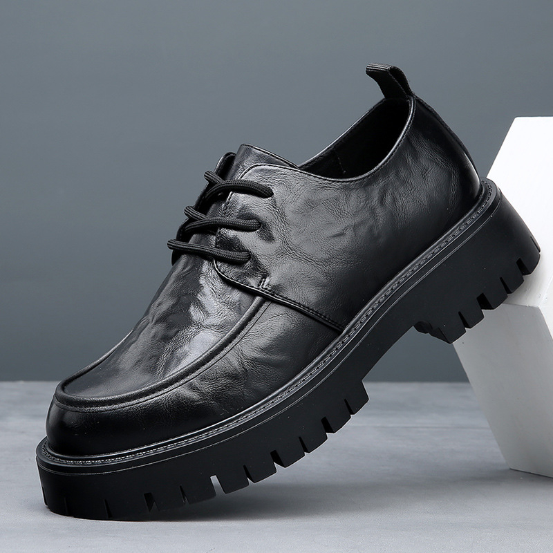 Pánske topánky pre väčšie veľkosti, jar a leto, nové módne, hrubopodrážkové, priedušné, duté, ležérne topánky, pánske biznis topánky s veľkým prstom, kožené topánky z pravej kože