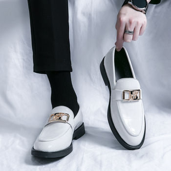 Užsienio prekybos nauji vyriški odiniai batai laisvalaikio verslo batai balti formalūs odiniai batai žemu kulnu vyriški smailūs verslo batai balti