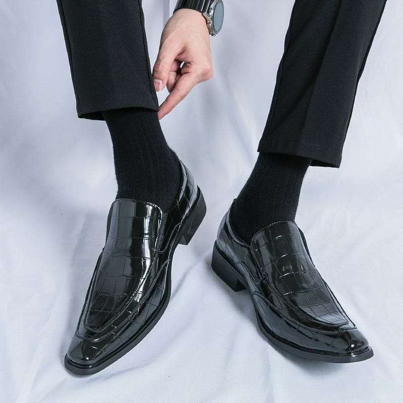 Pantofi bărbătești transfrontalieri, mărime 45, pantofi noi din piele, pantofi de afaceri în stil britanic, pantofi casual din piele, livrare dintr-o singură piesă