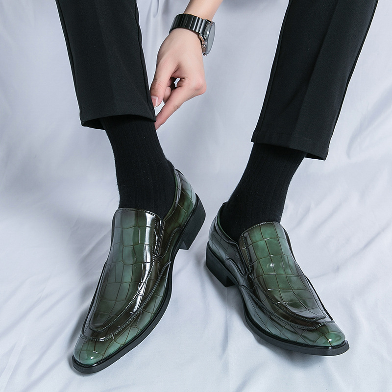 Pantofi bărbătești transfrontalieri, mărime 45, pantofi noi din piele, pantofi de afaceri în stil britanic, pantofi casual din piele, livrare dintr-o singură piesă