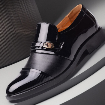 Jarné a jesenné pánske obchodné šaty, duté britské kožené topánky, pánske flísom podšité ležérne pánske topánky Foot Punch