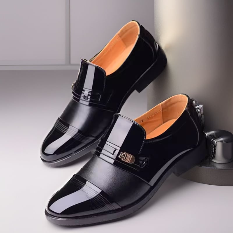 Jarné a jesenné pánske obchodné šaty, duté britské kožené topánky, pánske flísom podšité ležérne pánske topánky Foot Punch