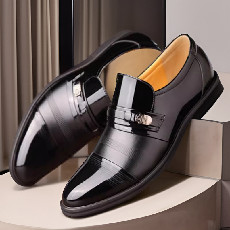 Jarné a jesenné pánske obchodné šaty, duté britské kožené topánky, pánske flísom podšité ležérne pánske topánky Foot Punch