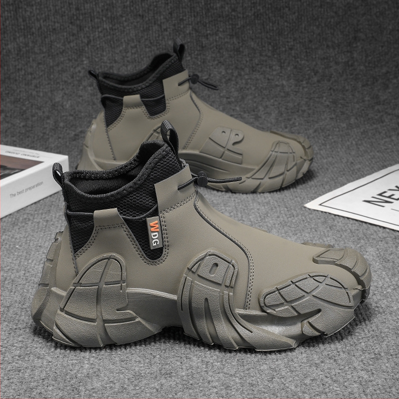 Őszi új, csúszásmentes kültéri alkalmi cipők, túracipők, bebújós, középmagas ujjú cipők, férfi koreai stílusú divatos cipők