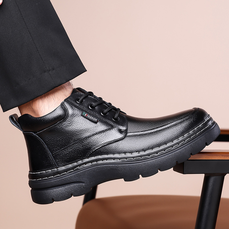 Pánske topánky Cross-Border 2025 Zimné nové štýlové zamatové zahustené teplé vysoké bavlnené topánky pre otcov stredného a staršieho veku, protišmykové topánky